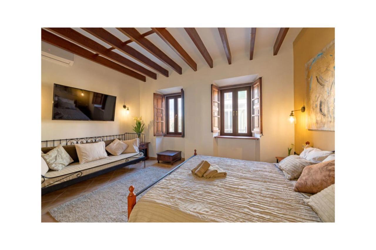 الشقق الفندقية لوكماجورفي  Boutique Hostal "Born53" Im Stadtkern Von Llucmajor, Mallorca المظهر الخارجي الصورة